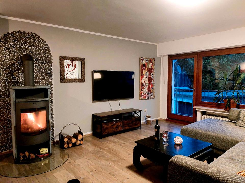 GUESTHOUSE ☆ 100 m² Ferienwohnung Ennepetal im Heilenbecker Tal in Ennepetal