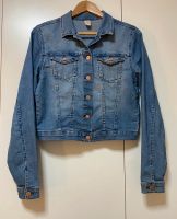 Jeansjacke Gr. 170 coole Waschung, super Zustand Nordrhein-Westfalen - Gladbeck Vorschau