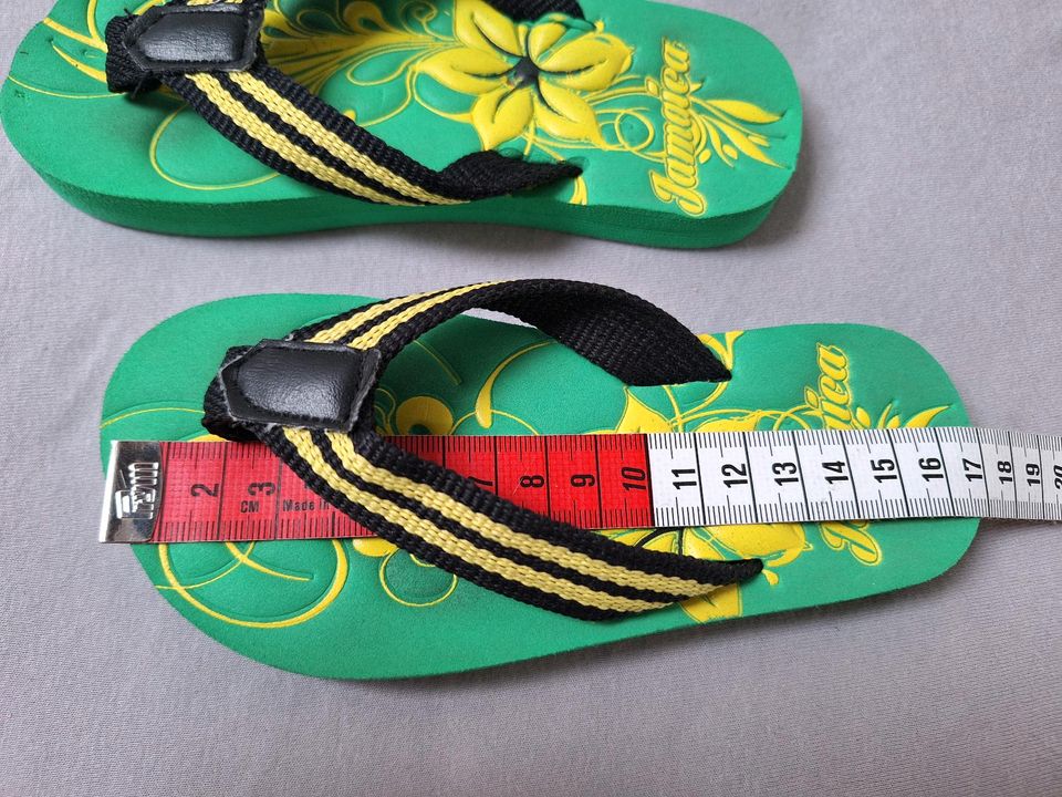 NEU - Kinder Zehentrenner Flipflop JAMAICA Größe 25 in Groß-Gerau