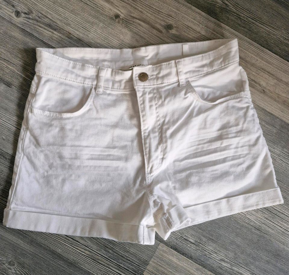 H&M Shorts Hotpants Gr 170 nur 1 x g⁸etragen in Dortmund