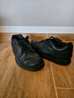 Nike Cross Trainer LowTriple Black  45 Thüringen - Bad Tennstedt Vorschau