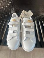 Adidas Stan Smith NEU 38 1/2 Hessen - Wiesbaden Vorschau