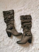 Stiefel Winterstiefel Gr. 40 Hessen - Löhnberg Vorschau