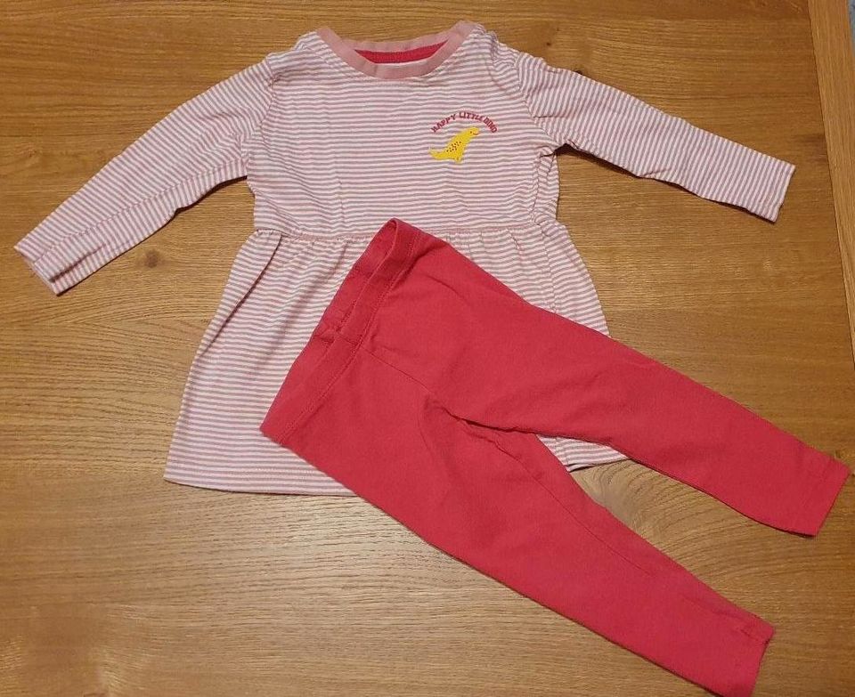 Kleid mit passender Leggings / Oberteil / Größe 86-92 / rosa pink in Berlin