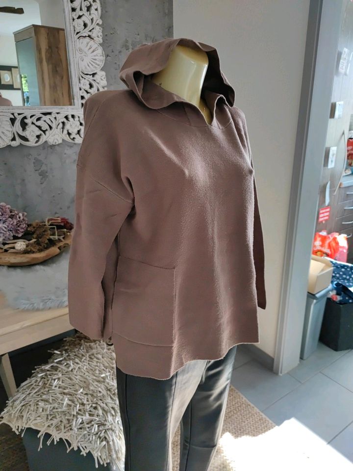 Hoodie Kapuzenpullover Gina Cognac braun Strick 38 oversized in Bad Kreuznach