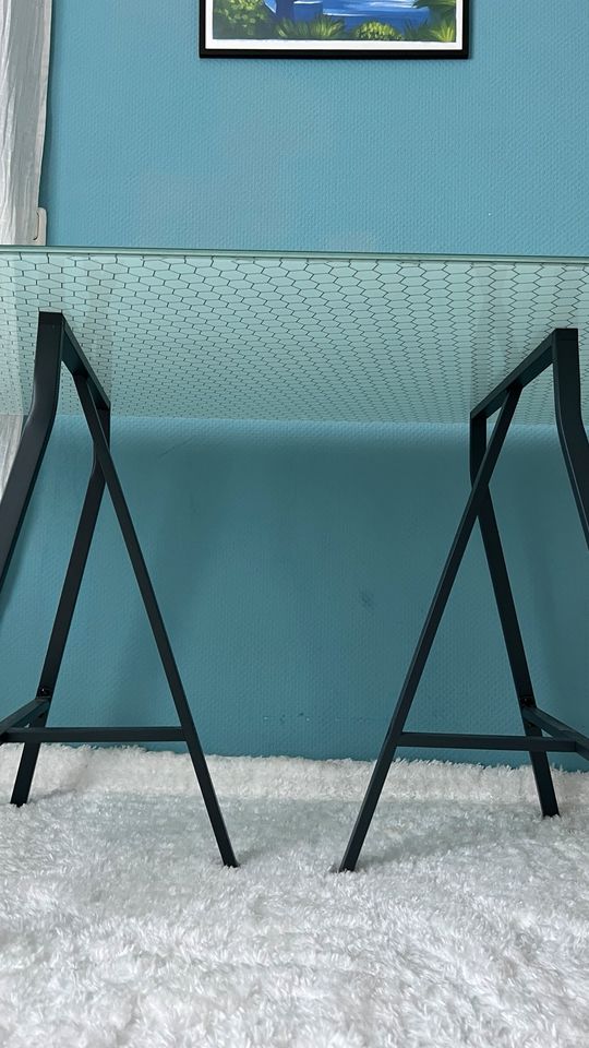 Schreibtisch Ikea Glas Ständer schwarz Tisch Platte in Berlin