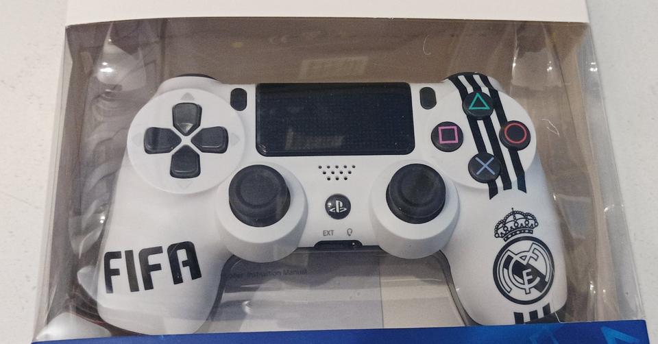 NEU Controller Dualshock PS4 Playstation verschiedene Farben in Wilhelmshaven