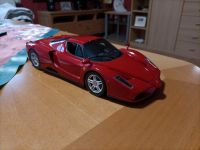 Enzo Ferrari 1:18 Modell Niedersachsen - Blomberg Vorschau