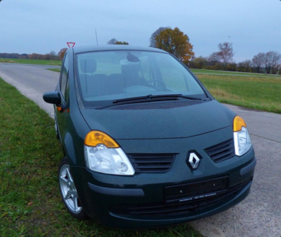 Renault Modus 1.6 kompakter Mini-Van Tüv Neu in Rehna