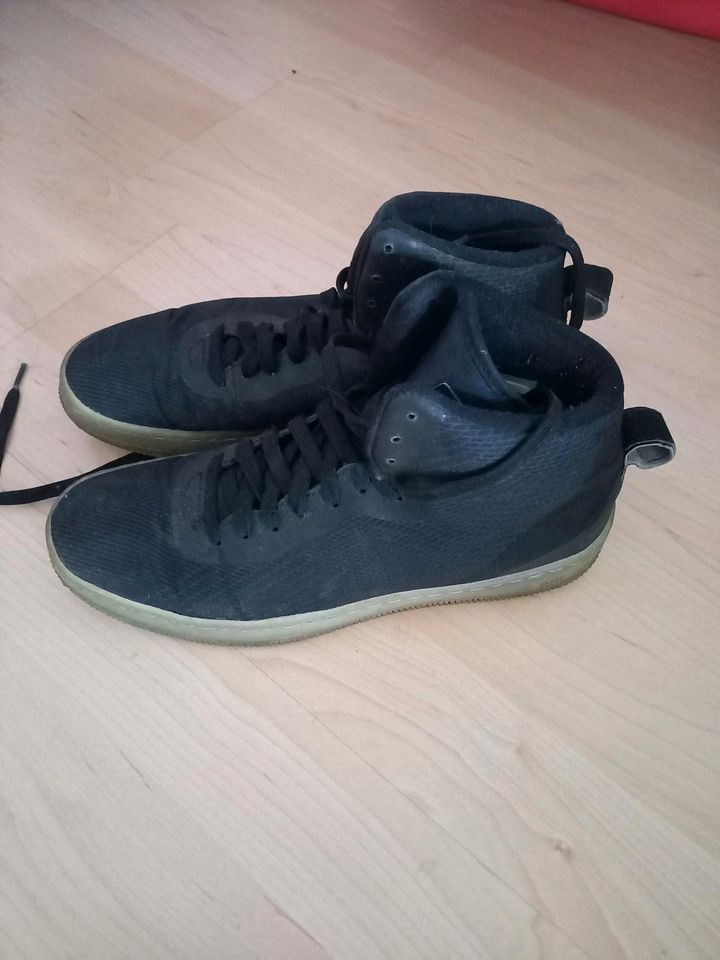 Nike Schuhe in Karlsruhe