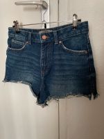 Jeans Shorts in 38 Mitte - Wedding Vorschau