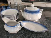 Suppenterrine Service Sauciere Suppenschüssel Goldrand  Vintage Baden-Württemberg - Pfinztal Vorschau