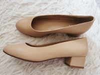 Hübsche flache Pumps in Beige Gr:41 Dithmarschen - Heide Vorschau