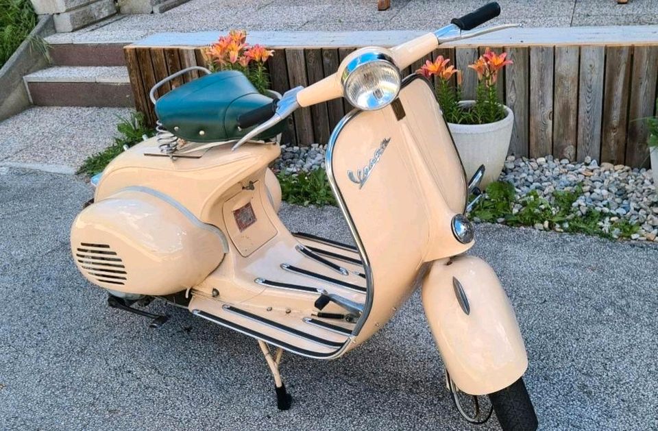 Vespa 125N in Freilassing