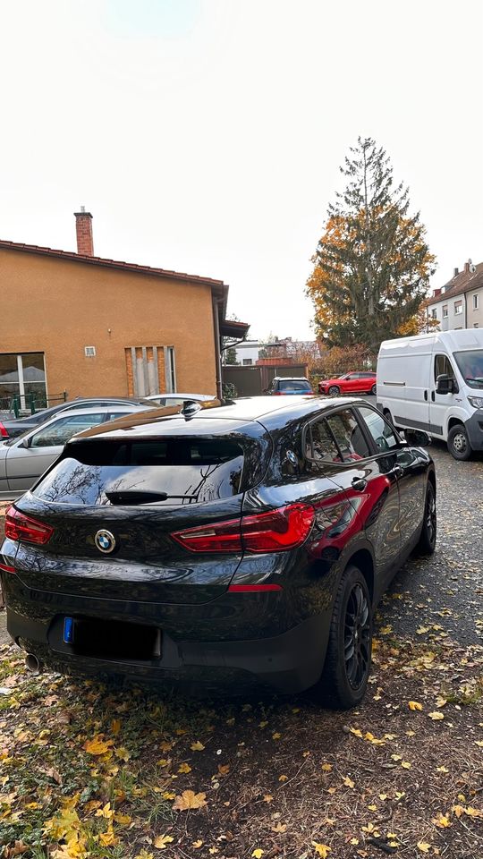 BMW x2 2018 sDrive 118i in Nürnberg (Mittelfr)