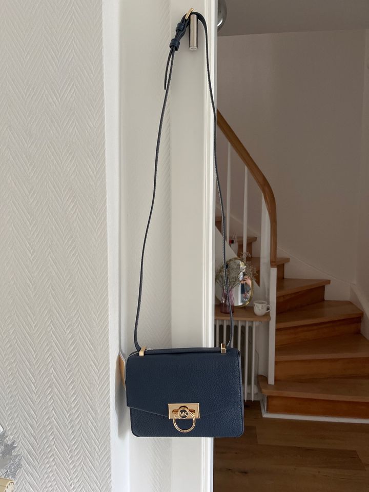 Michael Kors Tasche blau in Flensburg