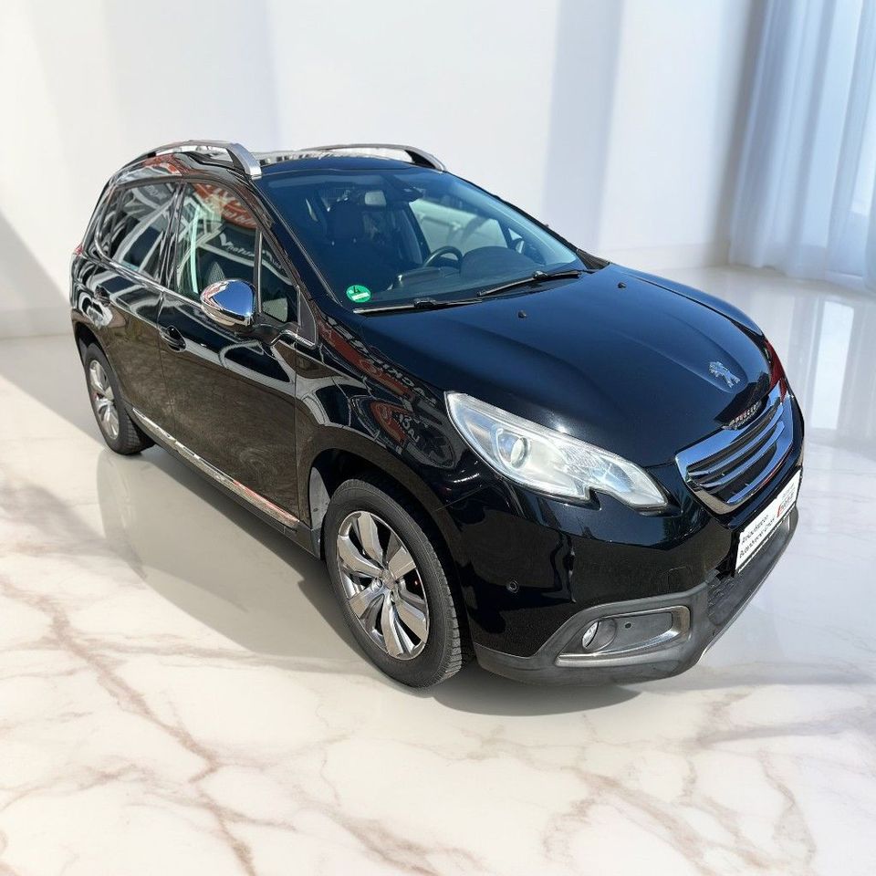 Peugeot 2008 Allure Navi PDC Sitzhz. LED Tempo Ambiente in Bremen