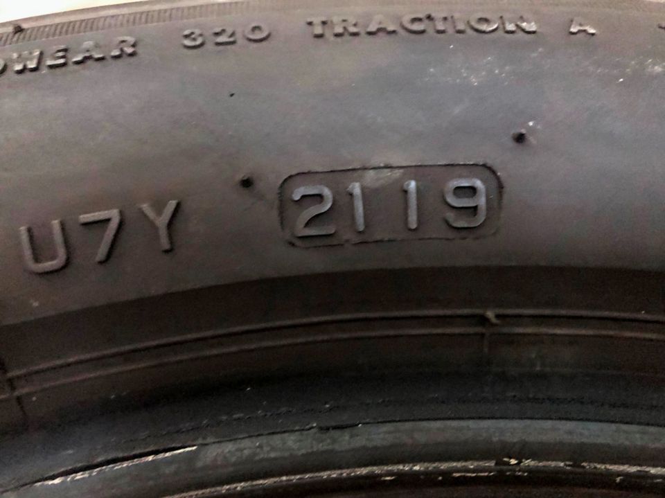 2 x Bridgestone Turanza Sommerreifen 225/50 R18 99W. DOT 2119 in Duisburg