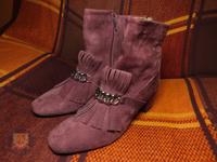 Damen Knöchelstiefel Cox mit Absatz lila Größe 41 Wildleder Neuw. Altona - Hamburg Ottensen Vorschau
