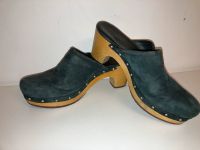 UGG Clogs*Mules*fellgefüttert dunkelblau Gr. 39*Top* Nordrhein-Westfalen - Frechen Vorschau