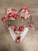 Bikini in floralen Muster Bayern - Großkarolinenfeld Vorschau