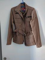 Verkaufe Sommerjacke Blazer, beige/gold, Gr. S Niedersachsen - Wolfsburg Vorschau