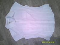 Taillierte Bluse mit gekürzten Halbärmeln und Brusttaschen Gr 44 Berlin - Pankow Vorschau