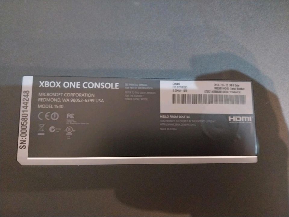Xbox one inkl. Netzteil und Controller in Waltrop