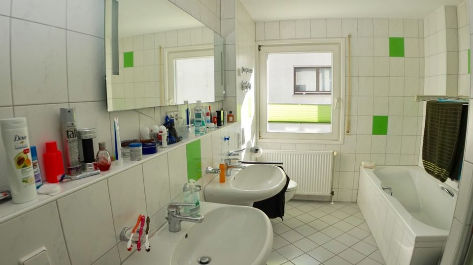 Wunderschöne 3 Zimmer Etagenwohnung in Offenburg-Zell-Weierbach in Offenburg