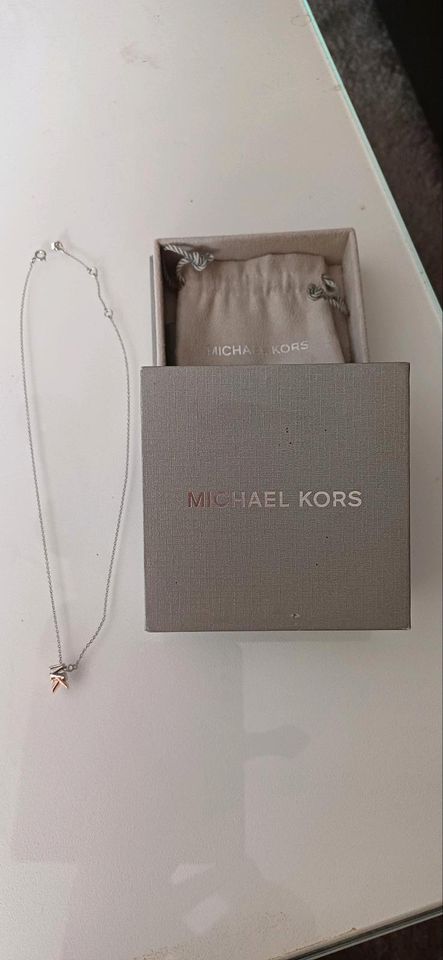 Michael Kors Kette verstellbar in Hamburg