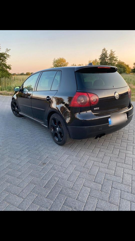 Volkswagen Golf 5 Gti in Norden