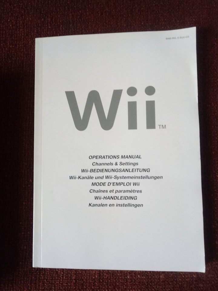 Nintendo Wii Komplettpaket mit Spiele, Balanceboard uvm. in München