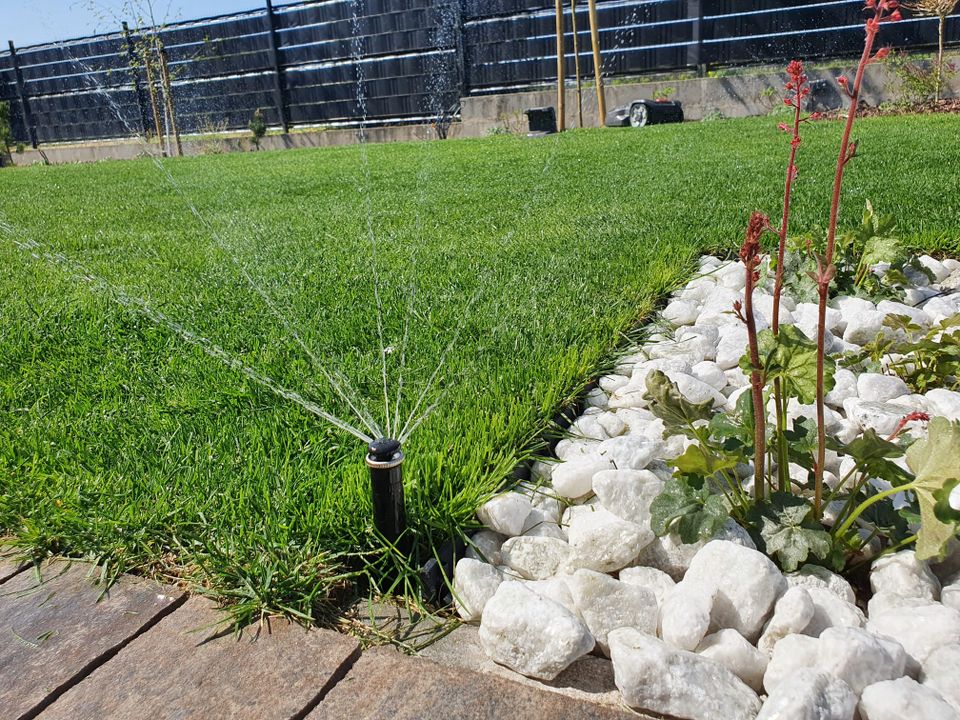 Gartenbewässerung HUNTER, automatische Bewässerungsanlage aus PL in Berlin