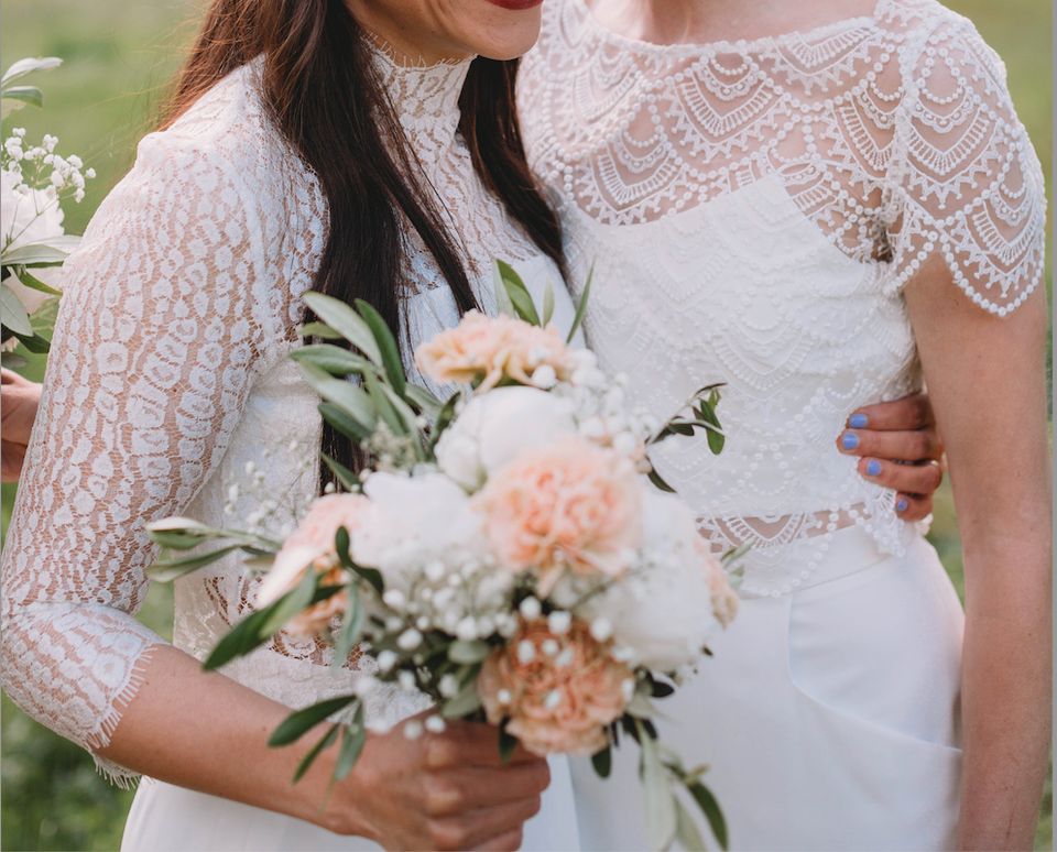 Noni Brautmode, Minirock, Spitze, Standesamt, Hochzeit in Oerlinghausen