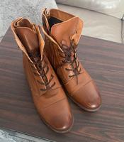 Mustang Stiefeletten braunes Leder Gr. 40 sehr selten getragen Niedersachsen - Velpke Vorschau