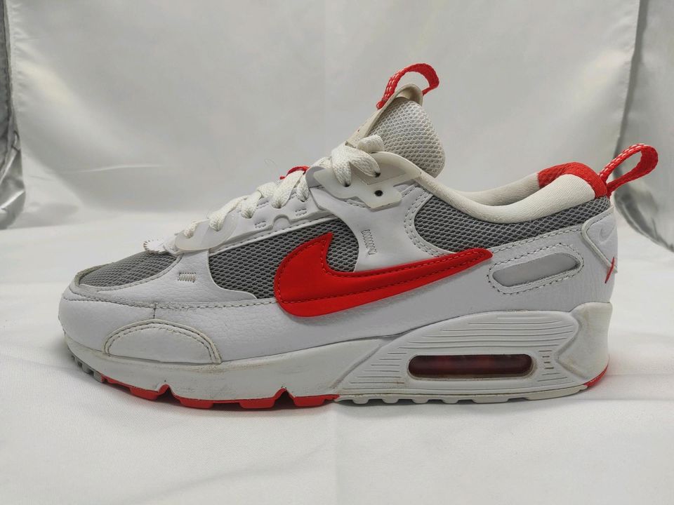 ‼️Nike Air Max 90 Futura "WHITE & PICANTE RED", Weiß/Rot, Gr.39‼️ in Bruchköbel