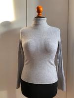 Graues Basic top top Damen bershka mit kragen Dresden - Striesen-Süd Vorschau