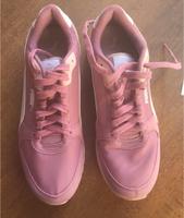 Puma Damen Sneakers Größe 40 , Neu &Ungetragen ! Farberosé. Niedersachsen - Kalefeld Vorschau