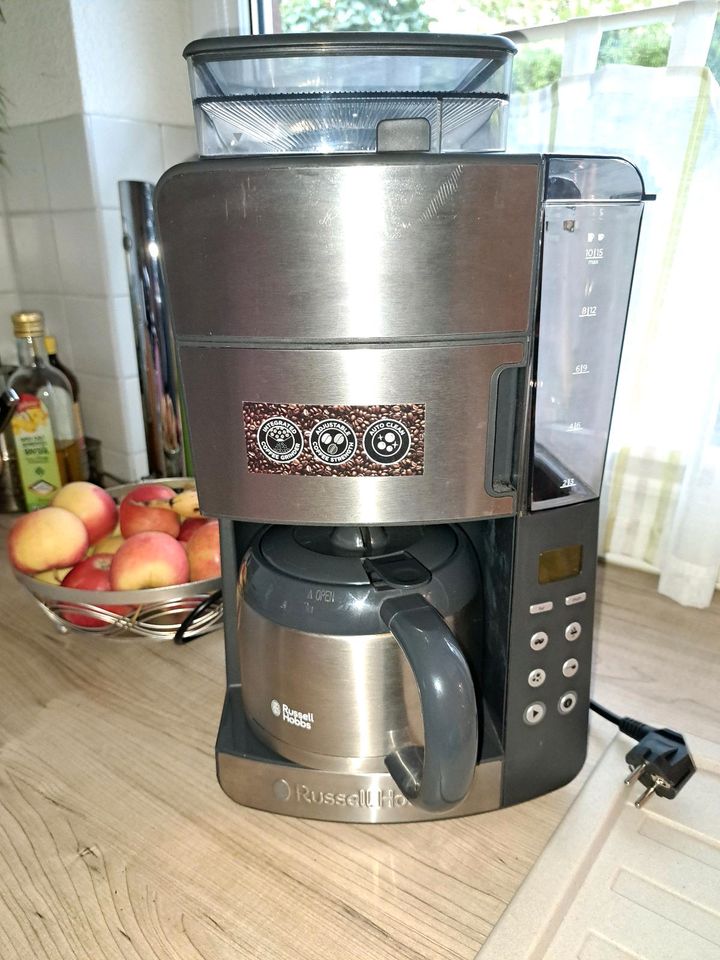 Kaffeemaschine Russel Hobbs in Dannenberg (Elbe)