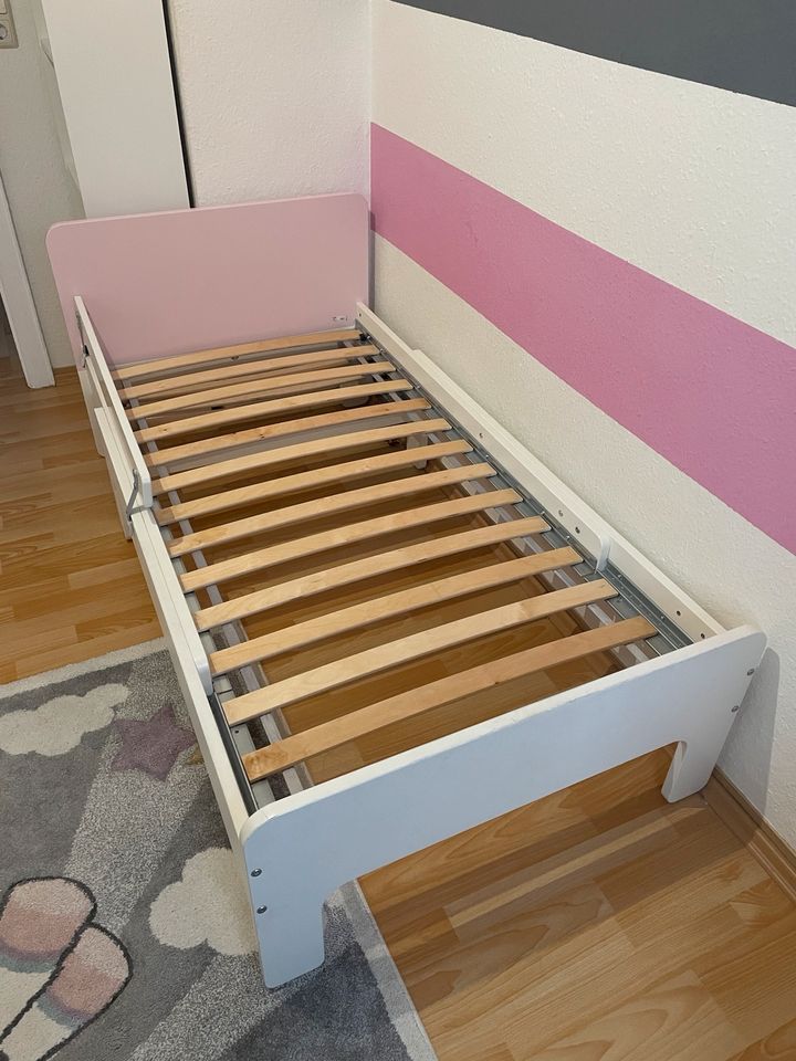 Kinderbett-Seitenlehne / Wandschutz Nilpferd in Baden-Württemberg - Bad  Mergentheim, Babywiege gebraucht kaufen