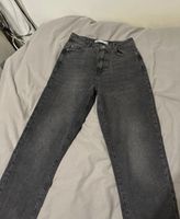 Graue High Waist Jeans von Zara Stuttgart - Vaihingen Vorschau