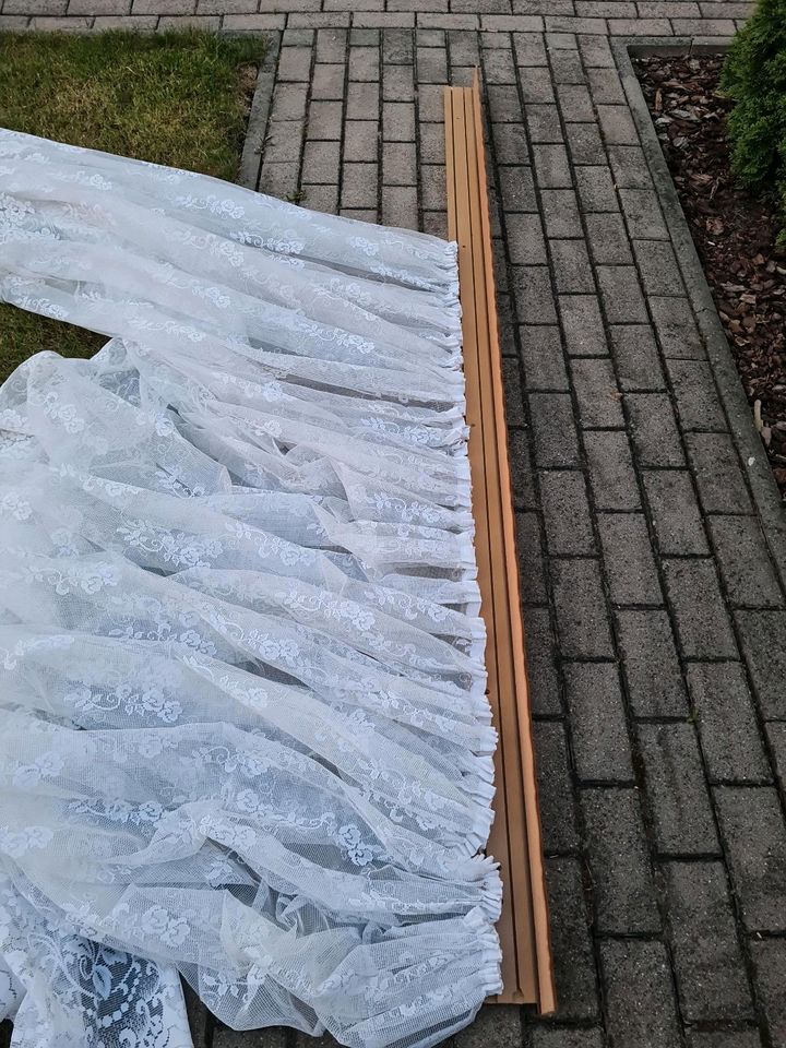 Gardinen leiste Holz 2,20m mit Gardine in Erfurt