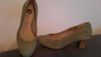bama neue khaki Pumps gr 38 Düsseldorf - Unterrath Vorschau