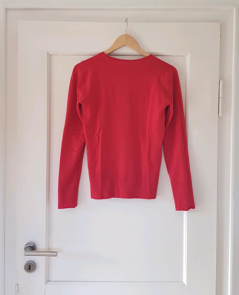 edc by Esprit, langärmliger Pullover, Rot, V-Ausschnitt, Größe 38 in Landshut