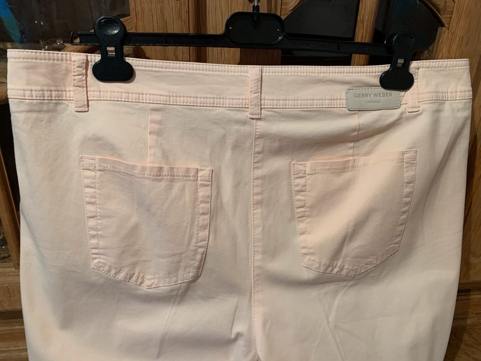 Sommerhose Jeans Gerry Weber  Gr. 46 mint, apricot in Issum
