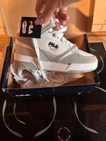 FILA Halbschuhe Neu mit Etikett und original verpackt Köln - Porz Vorschau