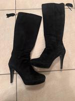 Buffalo High Heel Wildlederstiefel  Stiefel Nordrhein-Westfalen - Hürth Vorschau