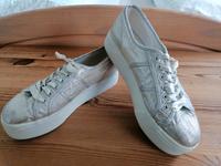 Plateau Sneaker von Superga Niedersachsen - Peine Vorschau