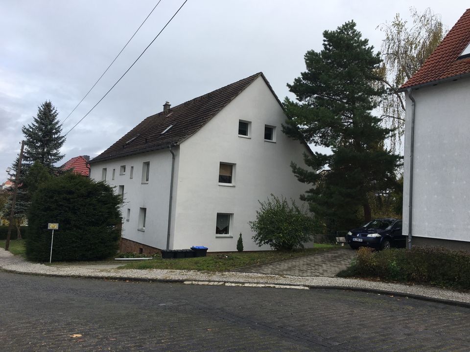 2Raum Wohnung Erdgeschoss Gute Lage ——Sonnenseite—— in Eisleben