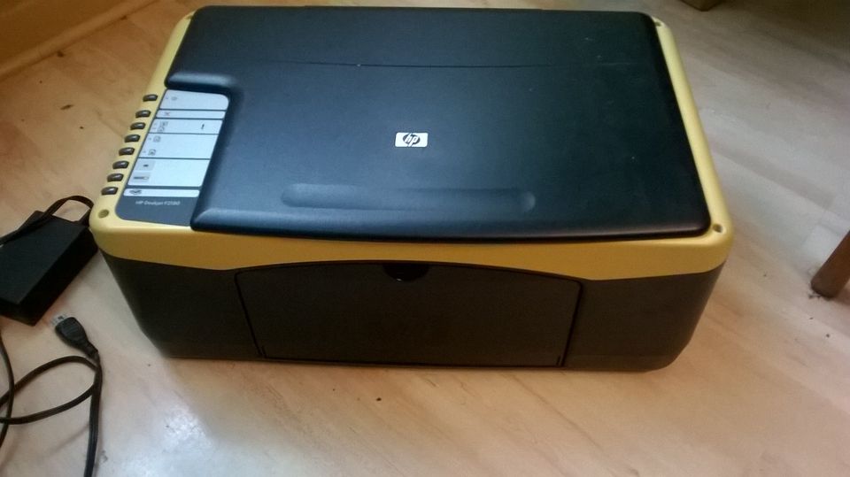 DRUCKER "HP DESKJET F2180" NEUWERTIG + 1 NEUE HP COLOR PATRONE in Crawinkel